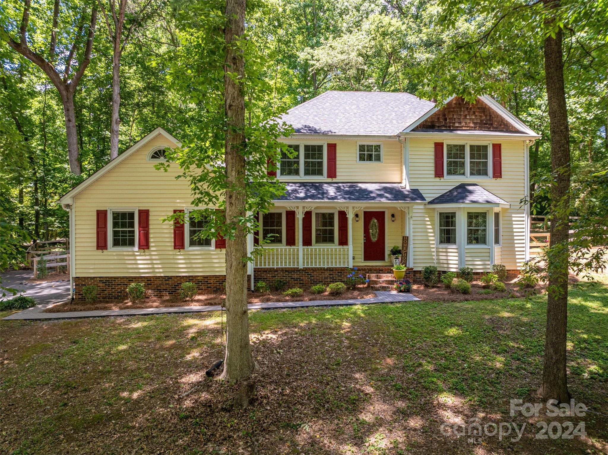 Photo 1 of 43 — 5603 Arrowood Drive, Gastonia, NC 28056