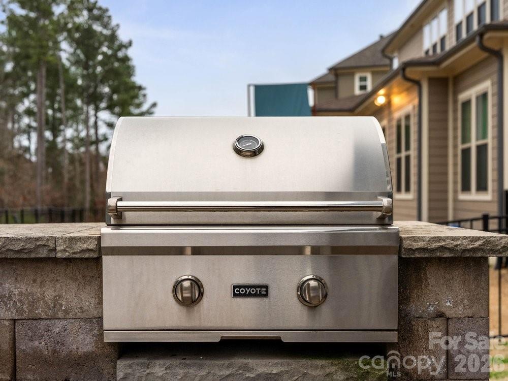 The Palisades - Residential