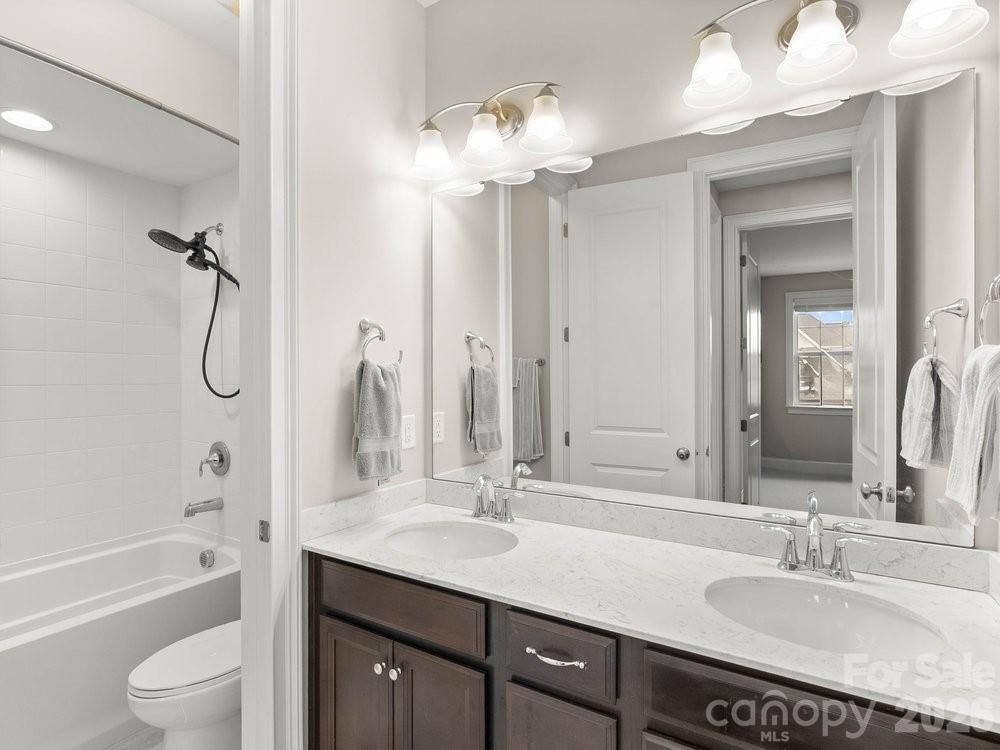 The Palisades - Residential