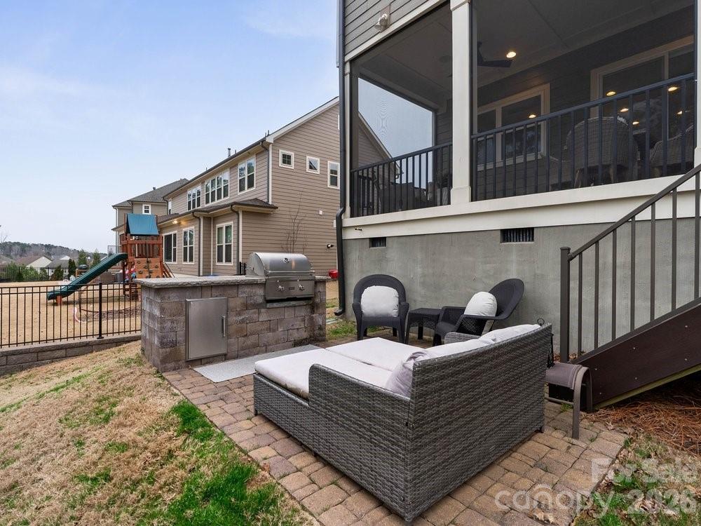 The Palisades - Residential