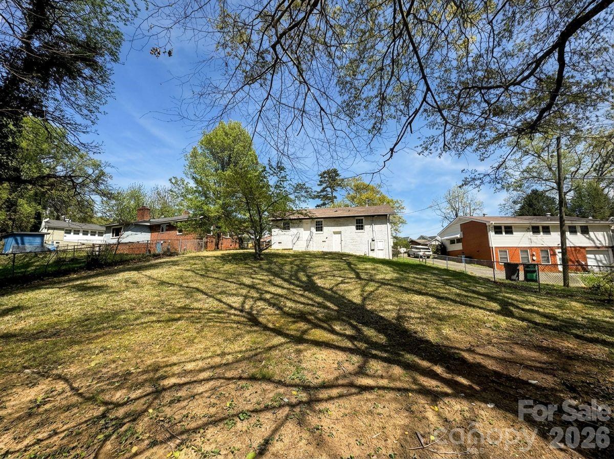 Barringer Woods - Residential