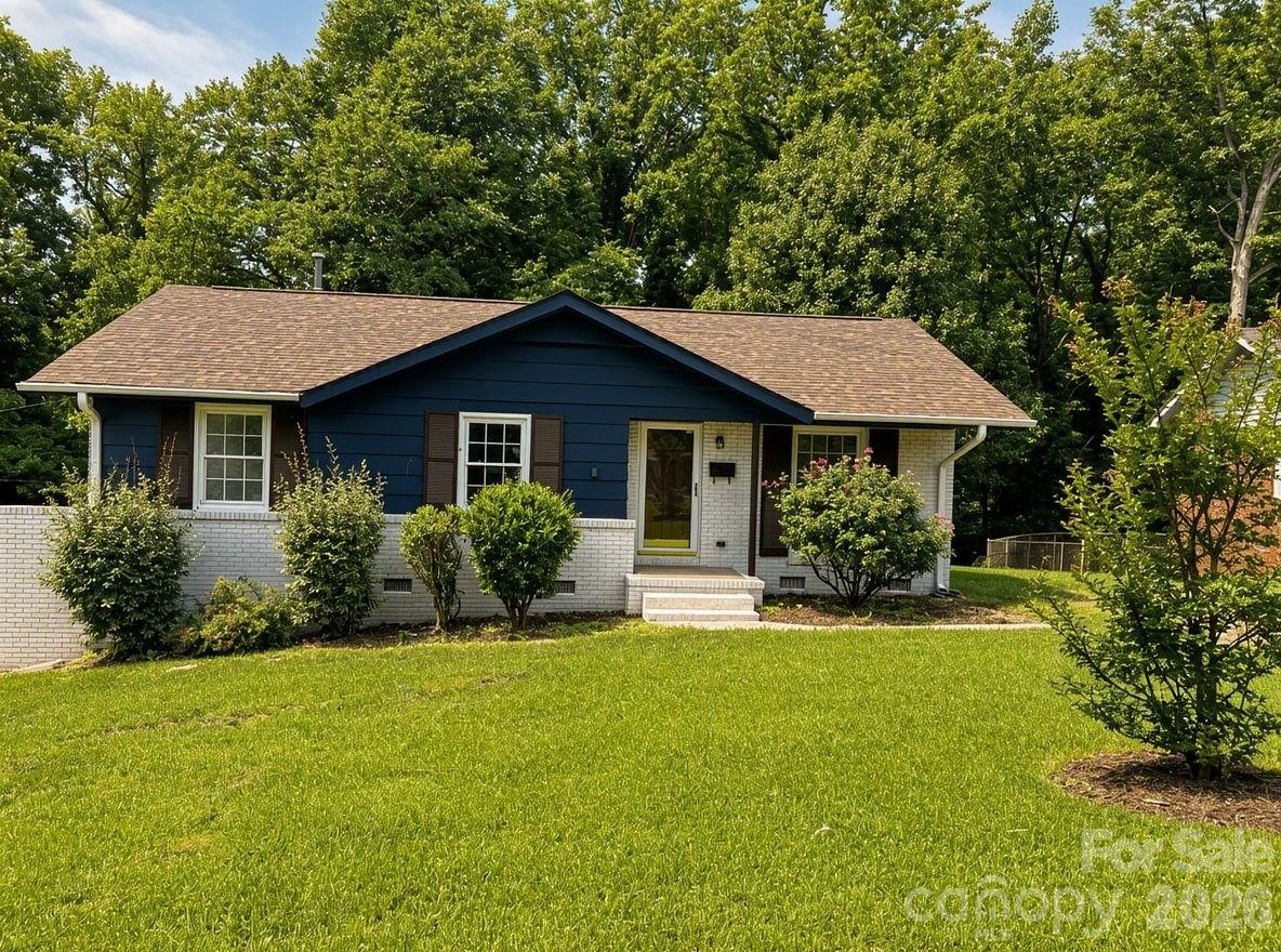 1423 Chelveston Drive