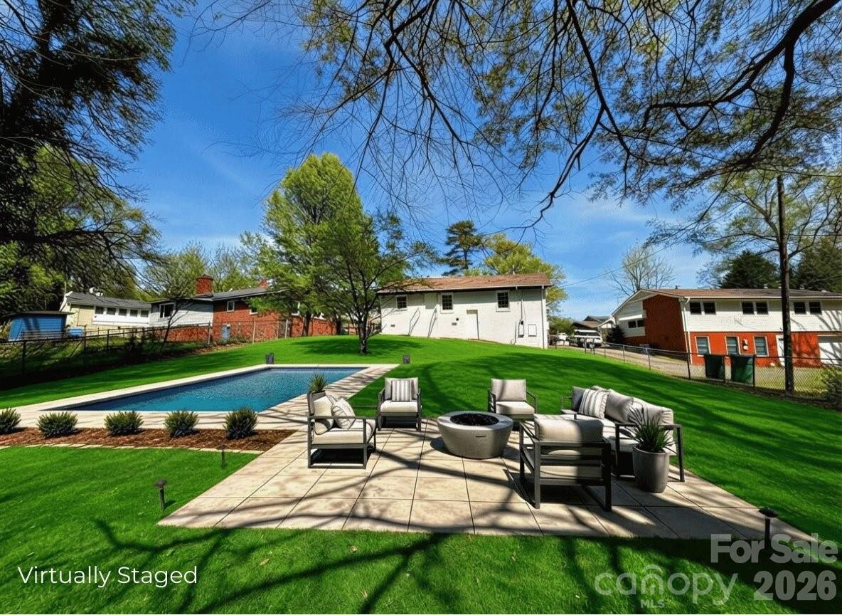 1423 chelveston Drive