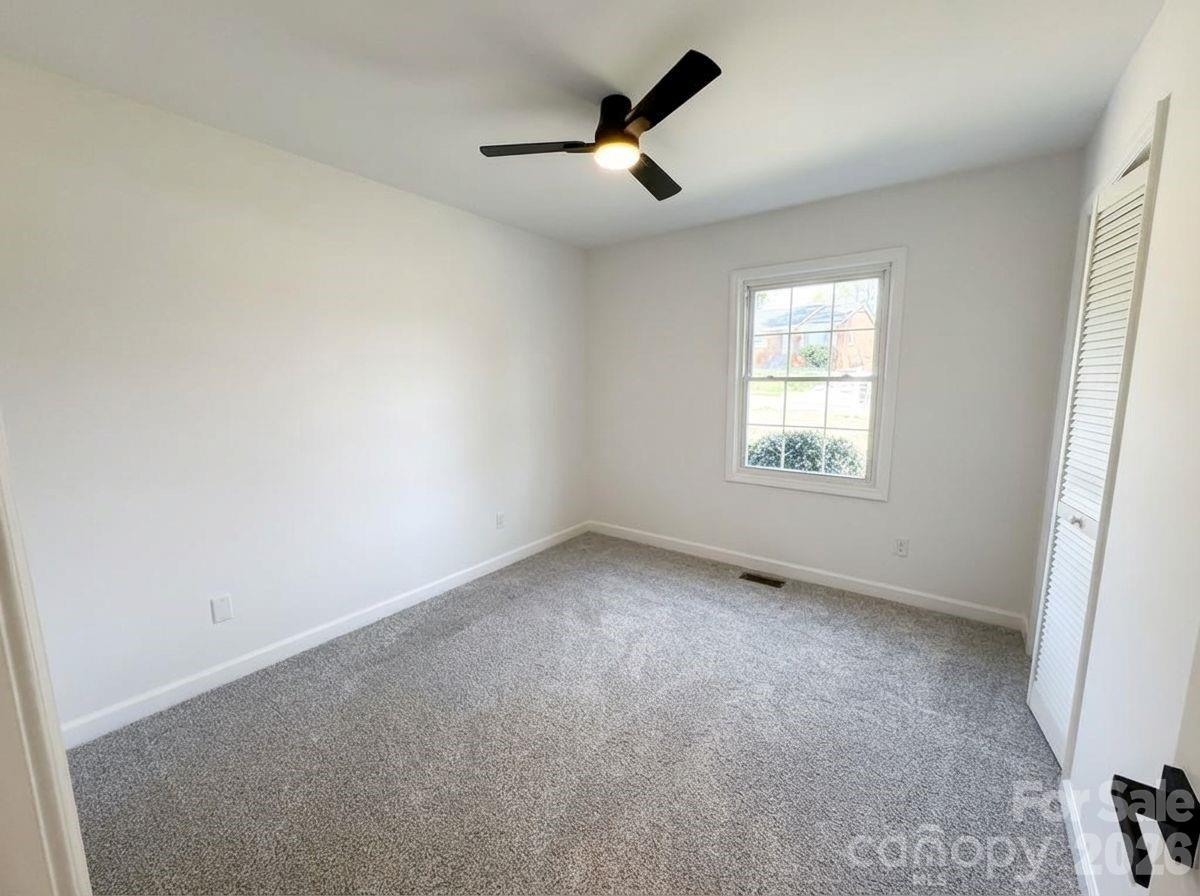 Barringer Woods - Residential