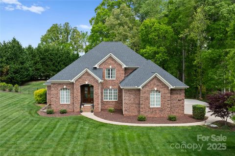 105 Walnut Hill Court Mooresville NC 28115