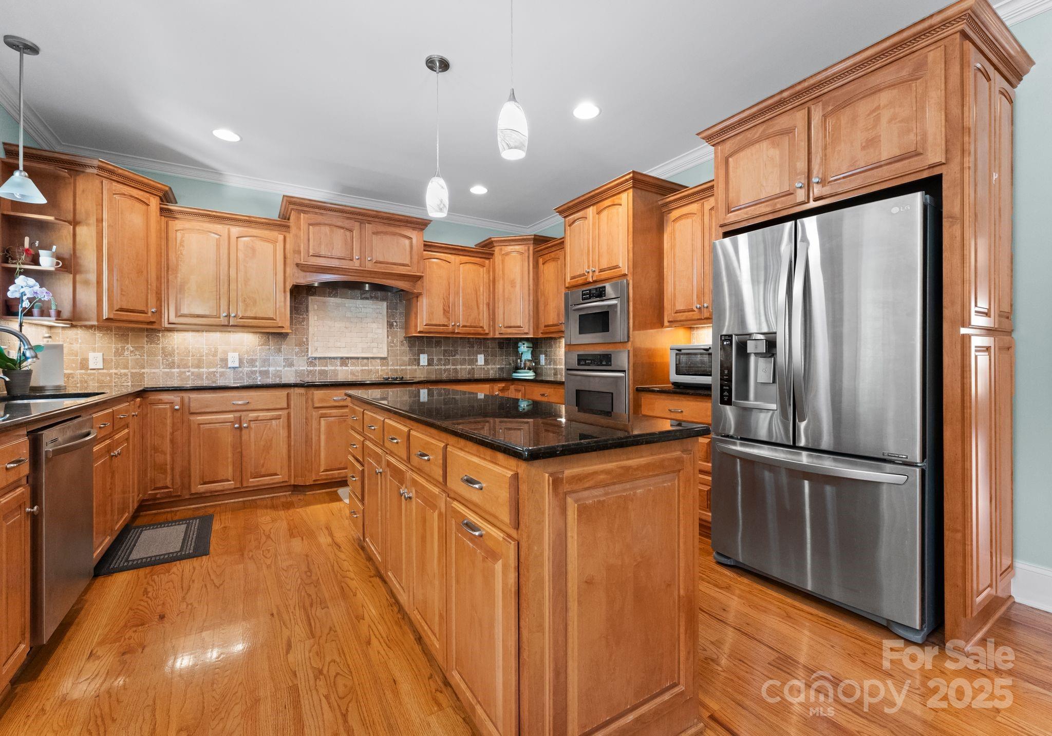 105 Walnut Hill Court
