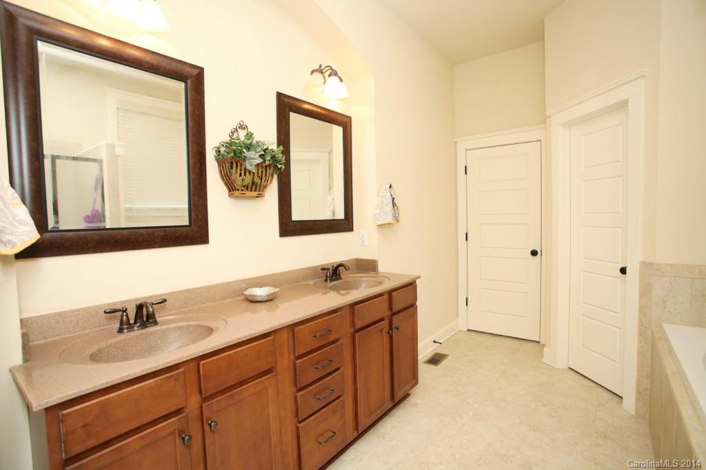 Baxter Village - Residential