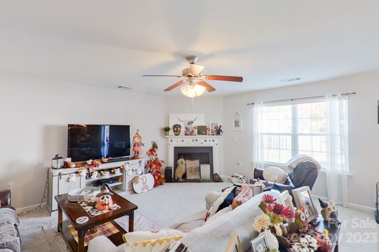 Waterlyn - Residential