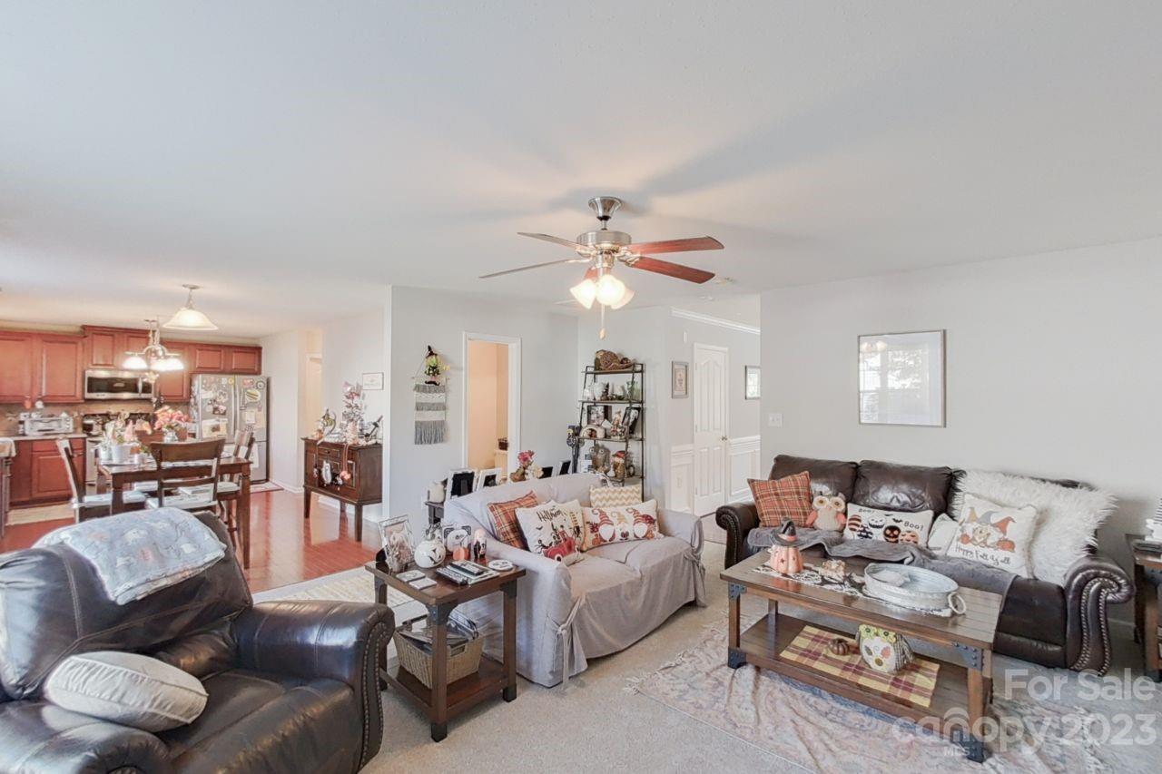 Waterlyn - Residential