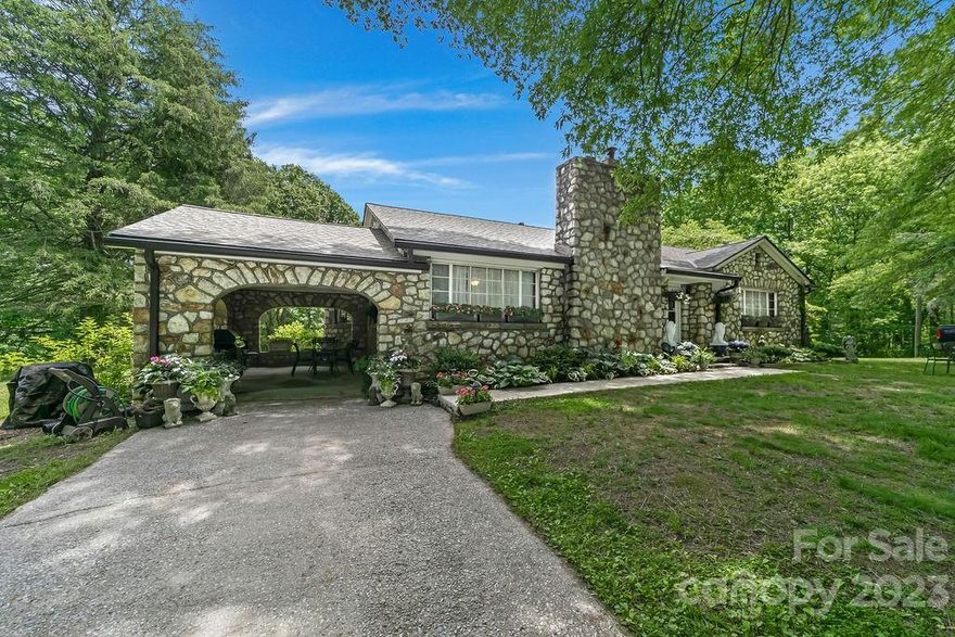 Welcome to this exquisite charming and character-filled rock home that is now available on 2.53 unrestricted acres. This beautiful property is perfect for those seeking a peaceful and serene location.  Bring your livestock and/or horses because the backyard is fenced in and ready.  Home had a new roof in 2022. Cozy up by the wood fireplace, casting a warm and inviting glow, creating the perfect atmosphere for relaxation and tranquility. Don't miss out on this opportunity to own a stunning house with plenty of outdoor space to enjoy life's simple pleasures. Call today to make this exceptional residence your own. Plus less than 10 minutes from downtown Brevard. 

 



New Roof in 2022.
