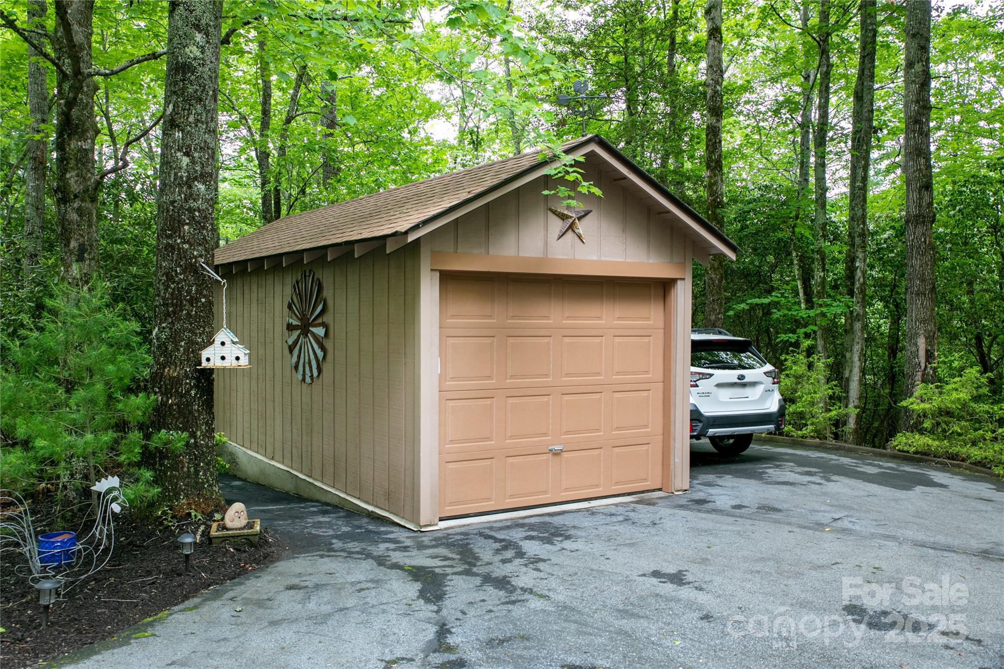 679 Soquili Drive
