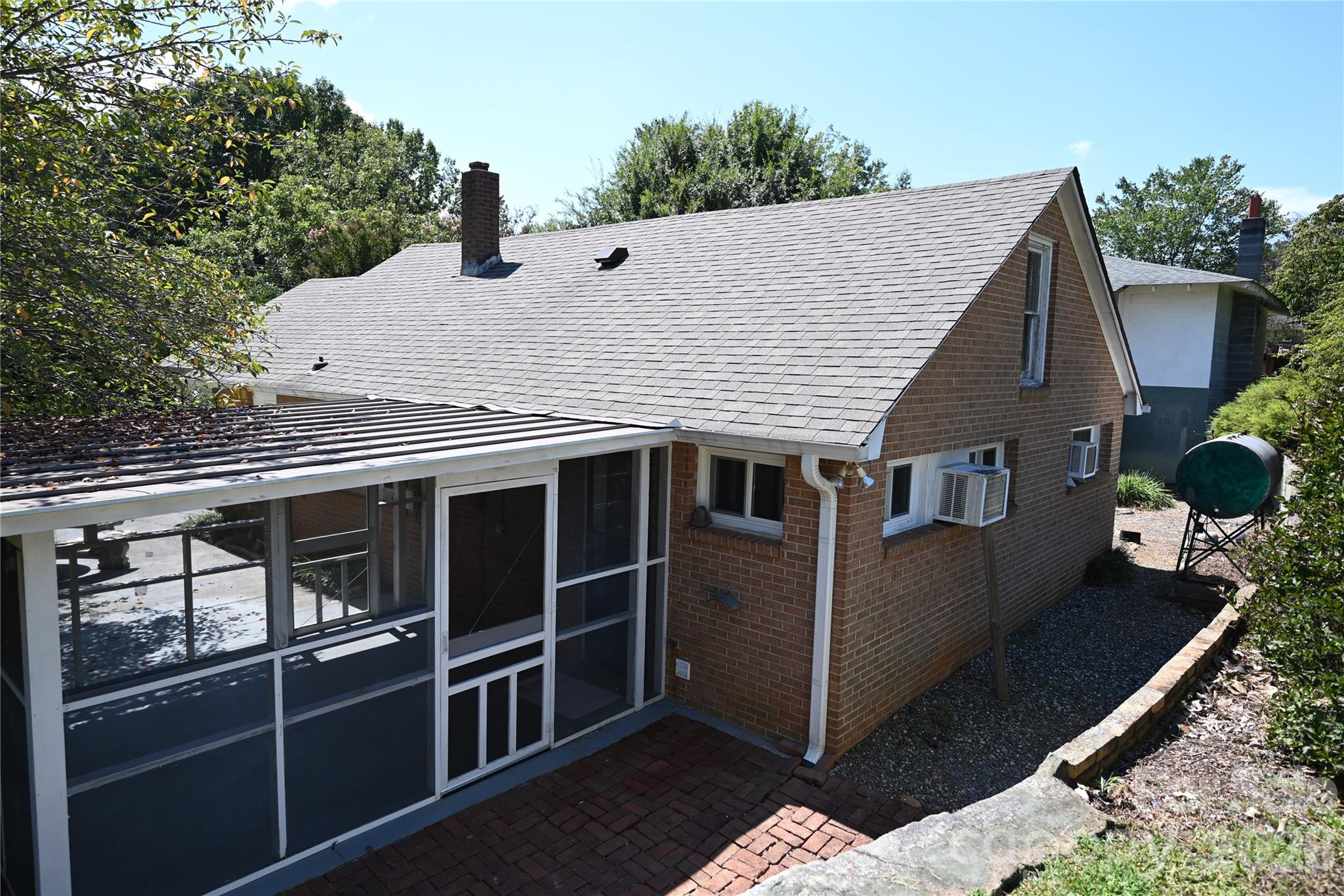 105 Owens Avenue NE