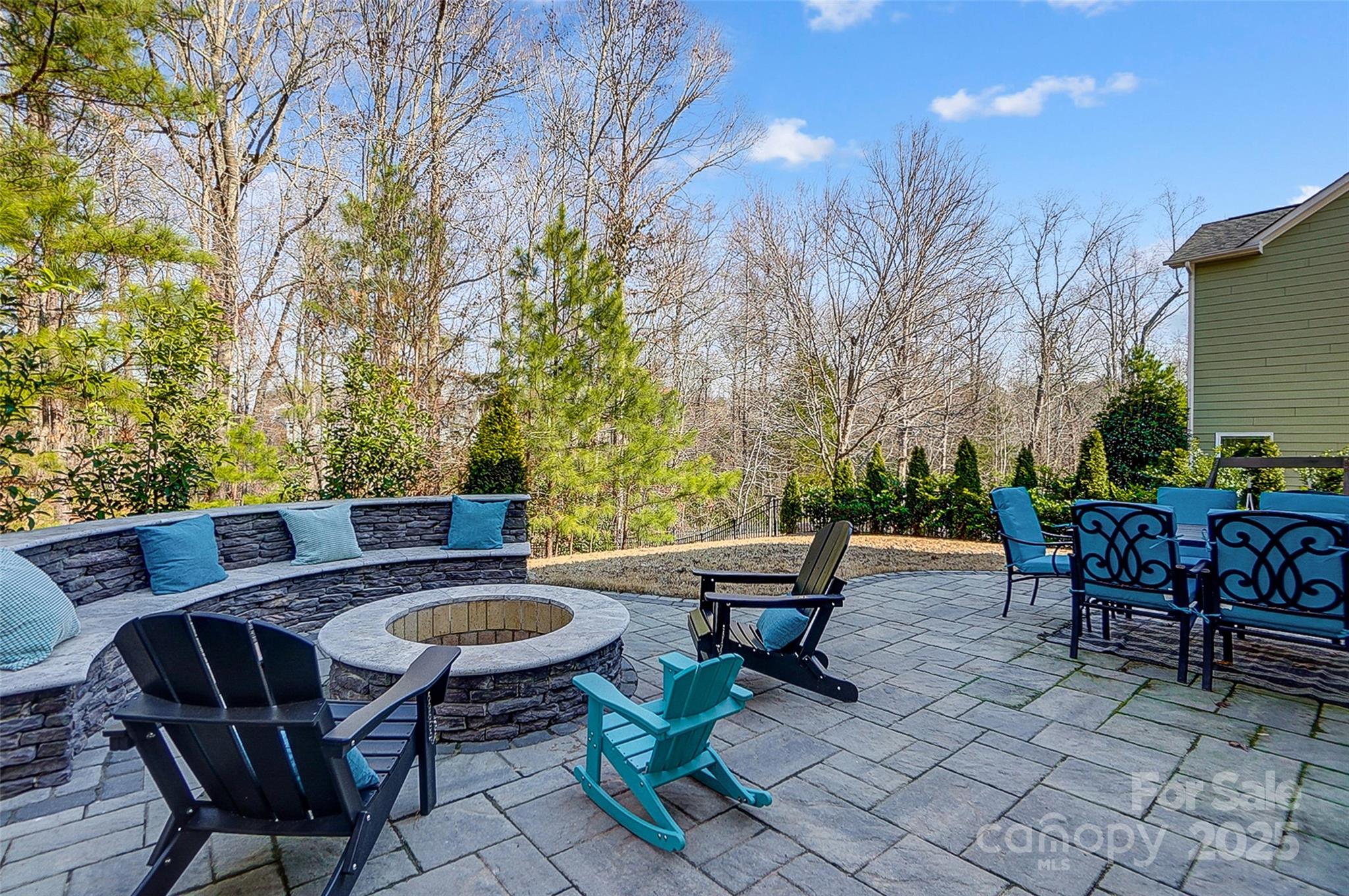 Lake Ridge - Residential