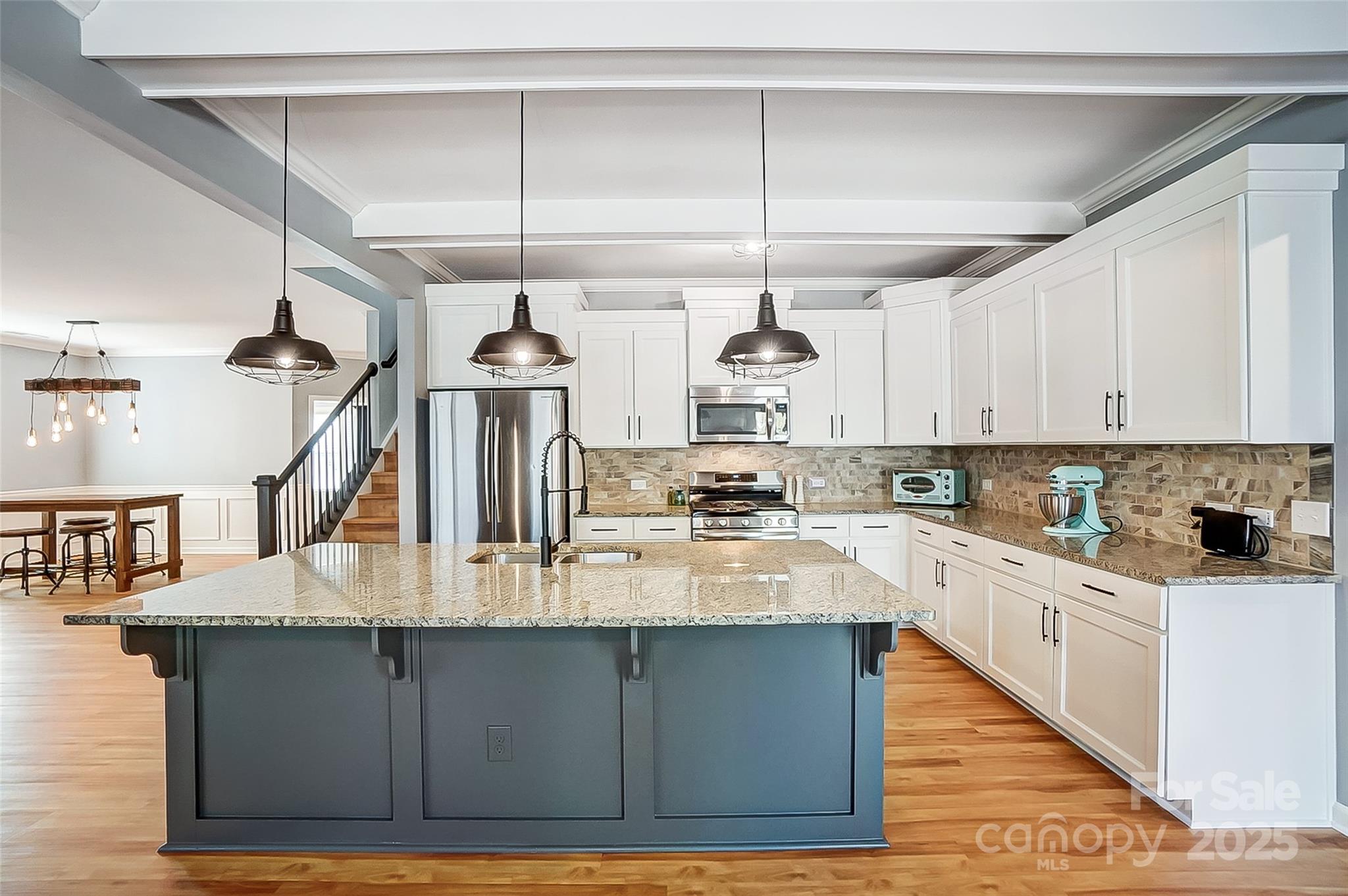 Lake Ridge - Residential