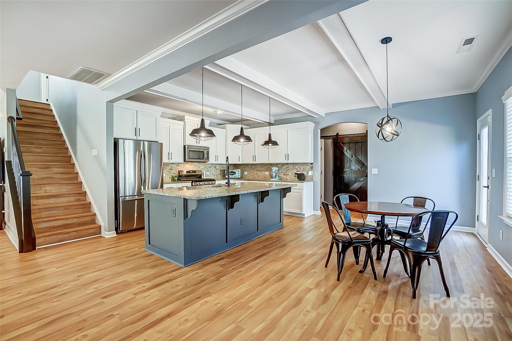 Lake Ridge - Residential