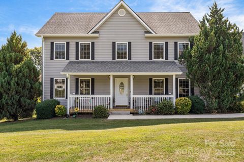 213 Home Place Candler NC 28715