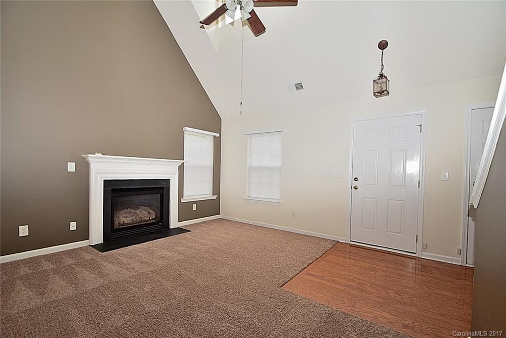 Riverwalk - Residential Lease