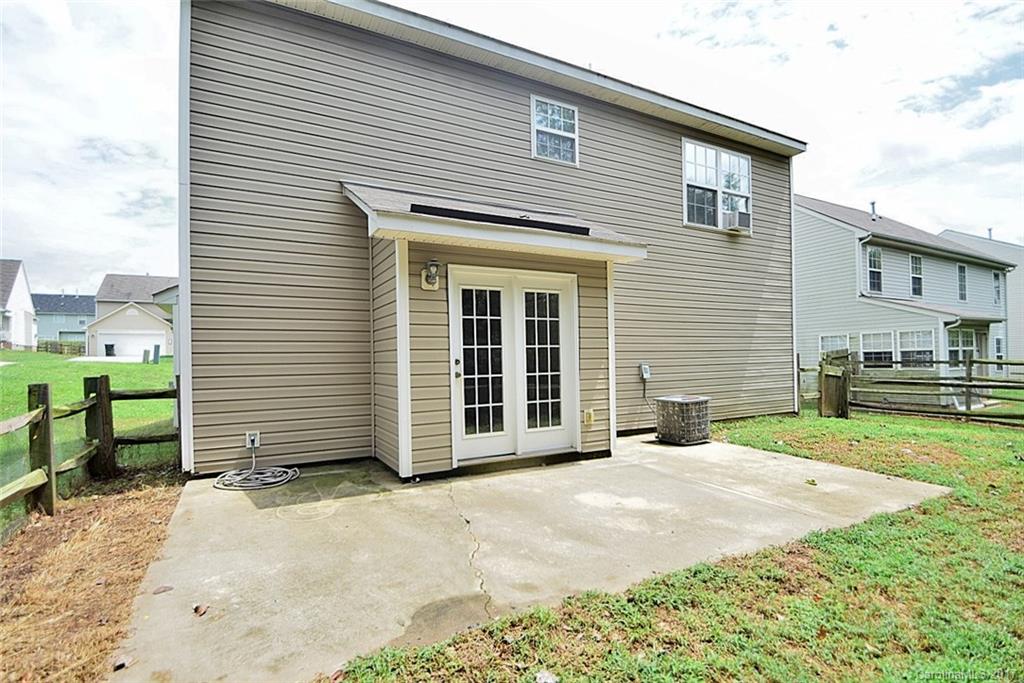 Riverwalk - Residential Lease