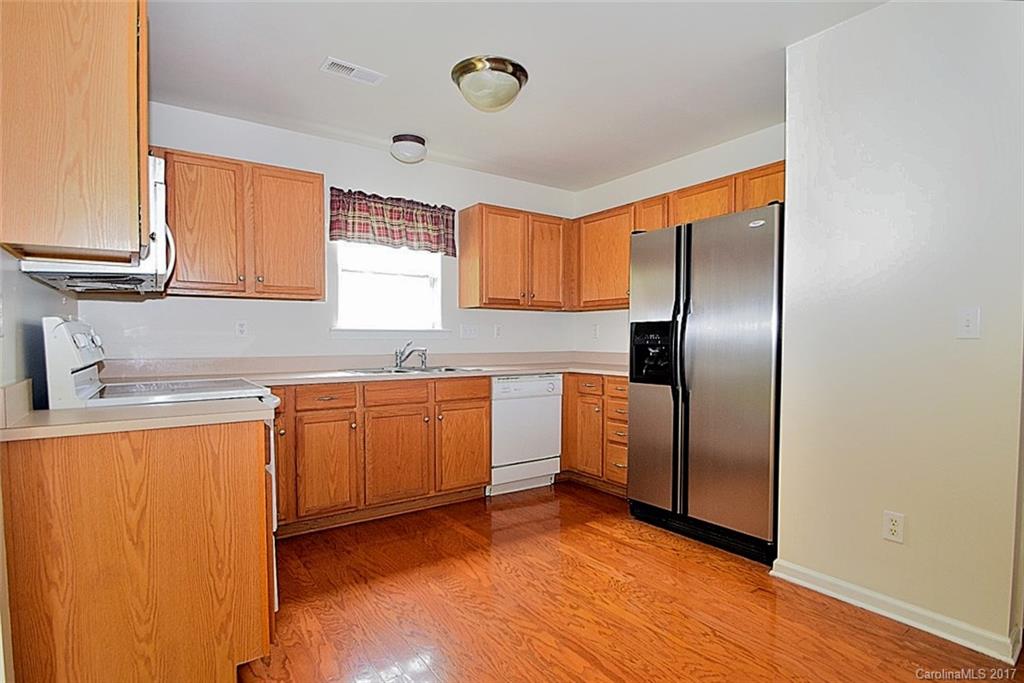 Riverwalk - Residential Lease