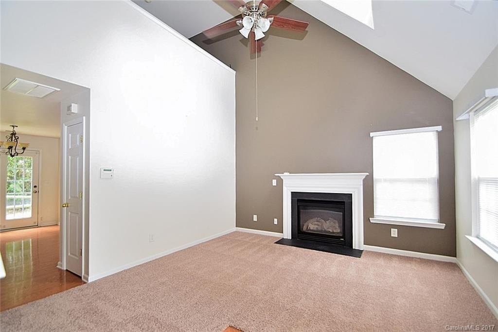 Riverwalk - Residential Lease