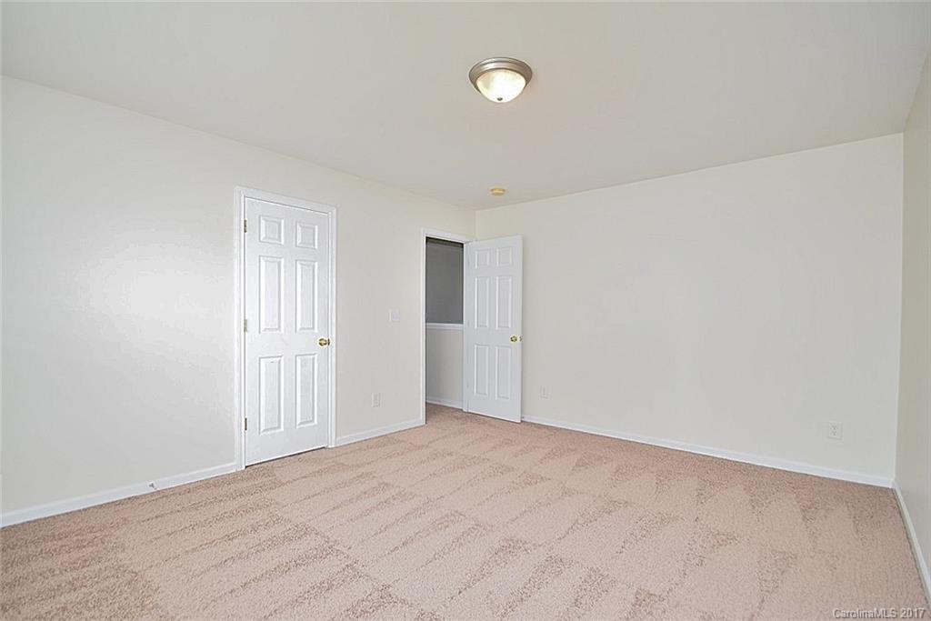 Riverwalk - Residential Lease