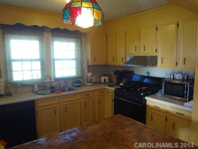 Country Club Estates - Residential