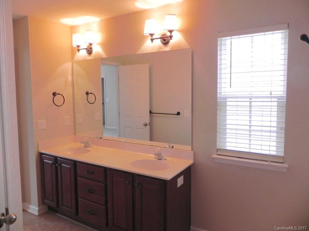 Falcon Ridge - Residential