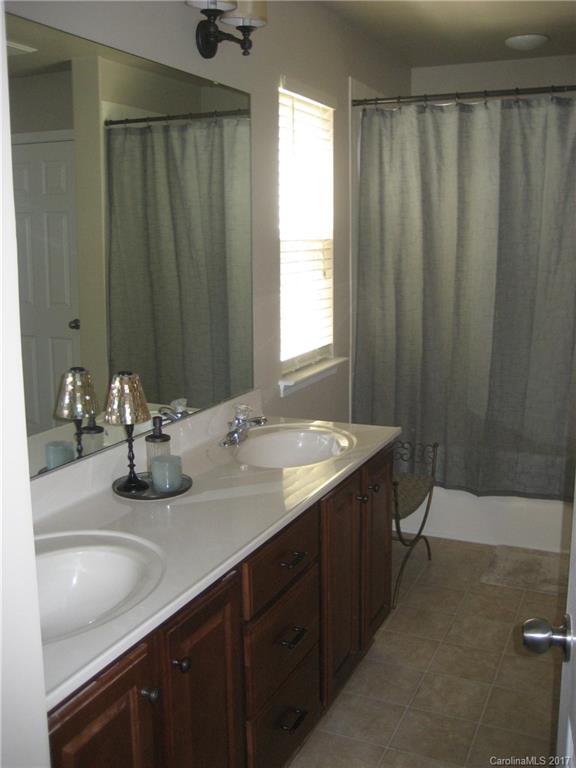 Falcon Ridge - Residential