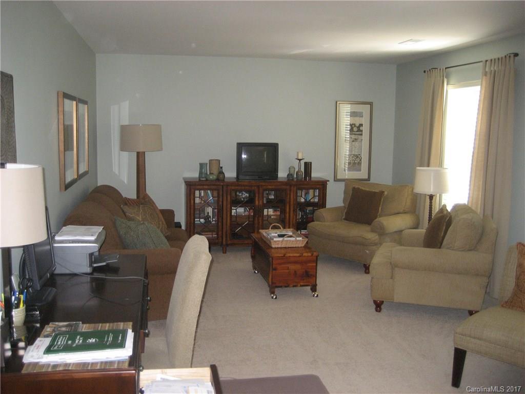 Falcon Ridge - Residential