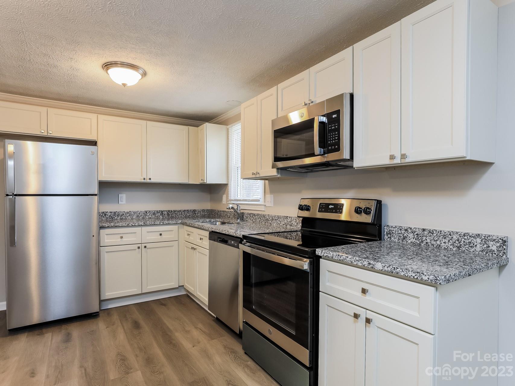 Crestview - Residential Lease