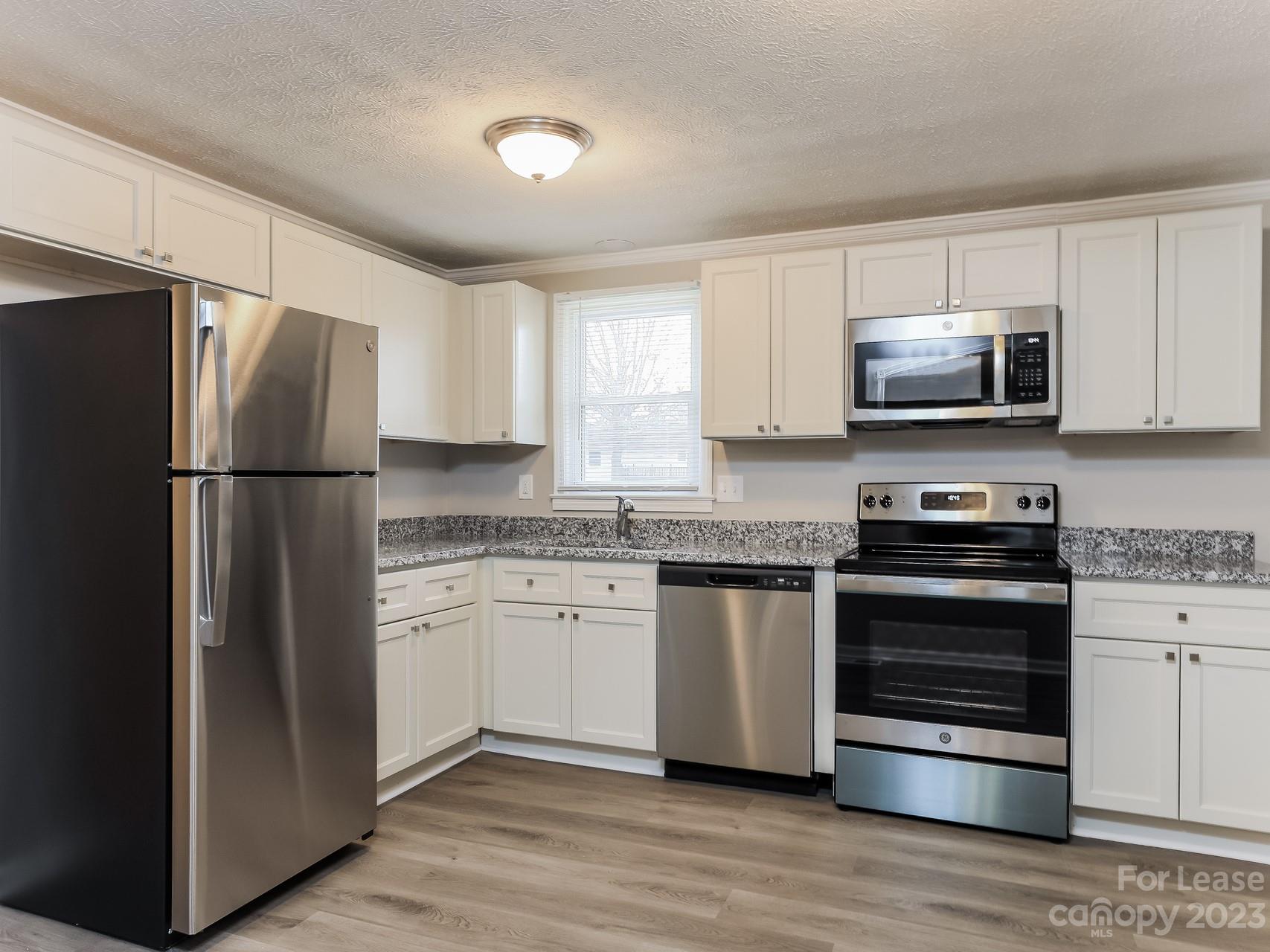 Crestview - Residential Lease