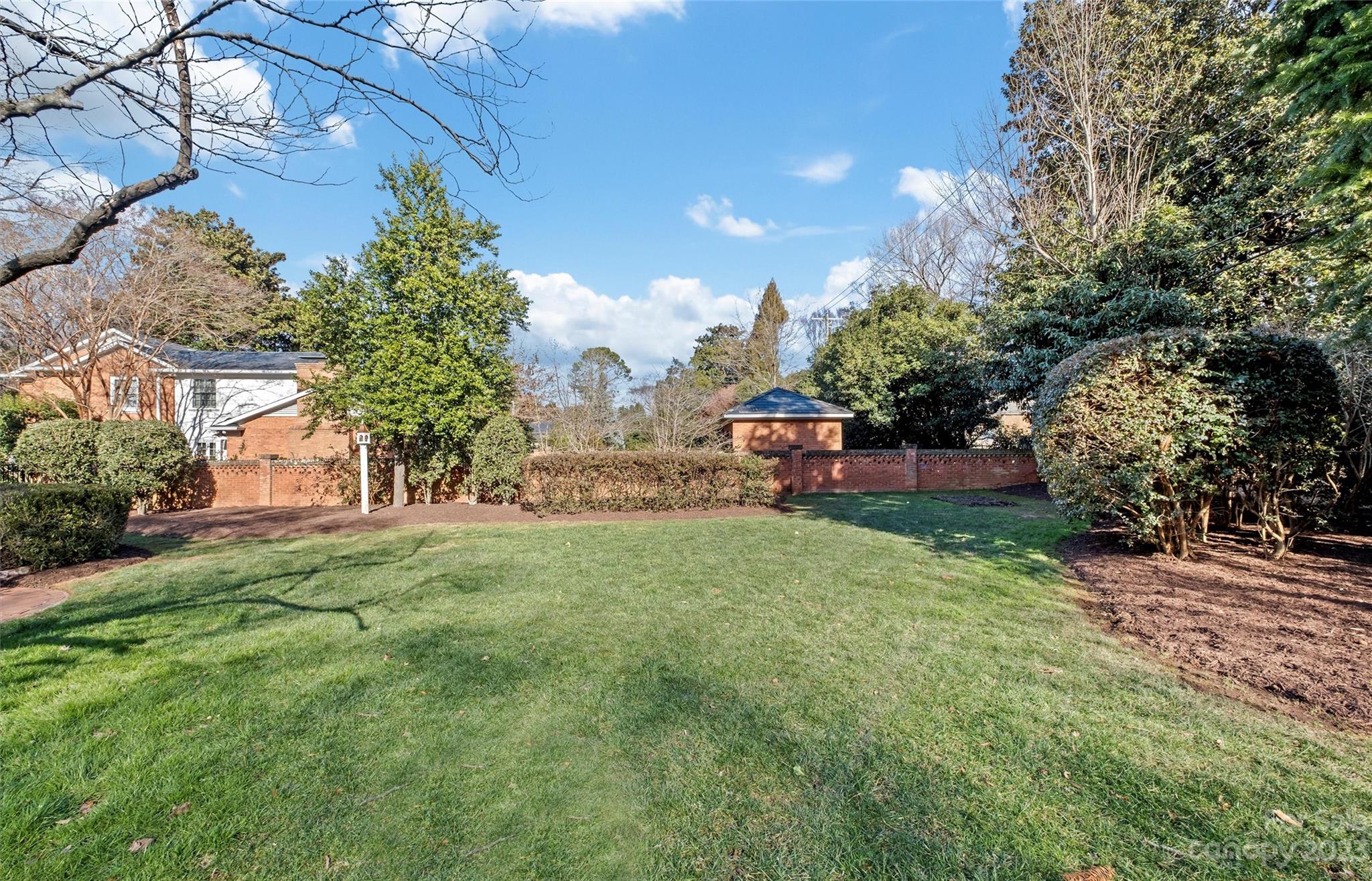 Myers Park - Residential