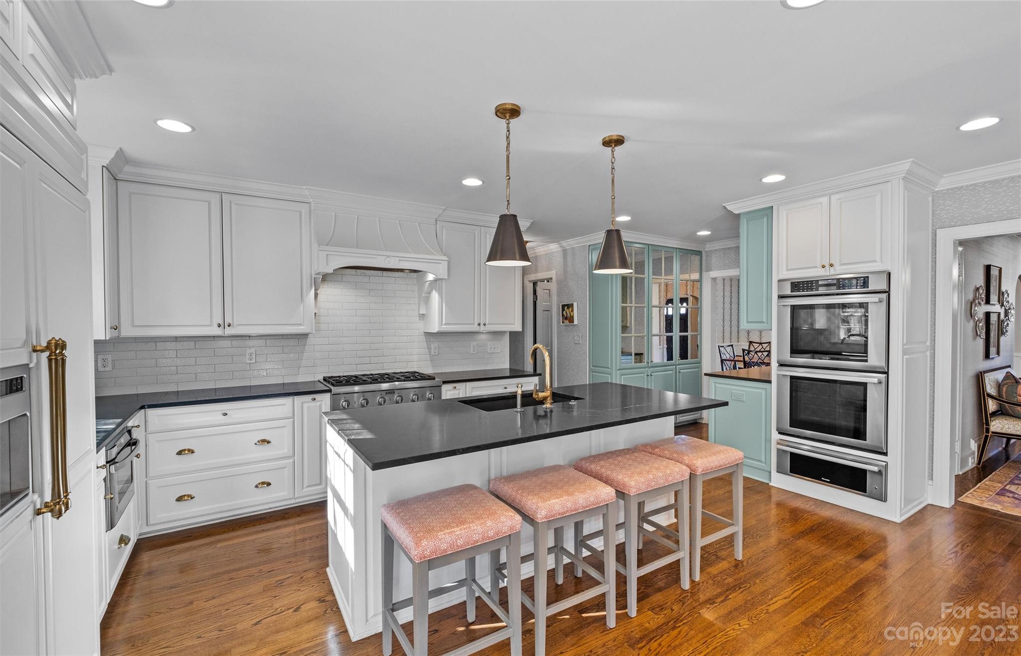 Myers Park - Residential