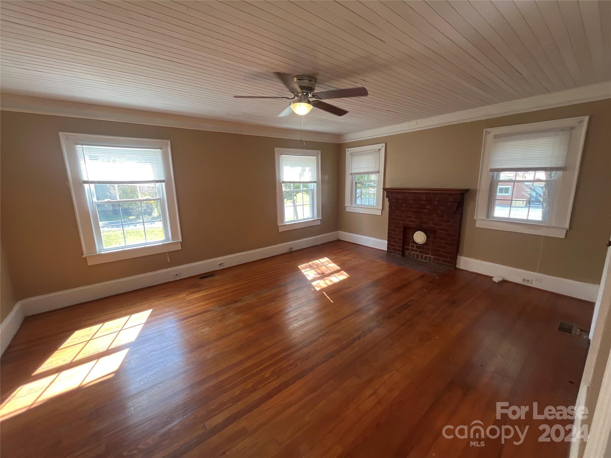 Highland Park - Residential Lease