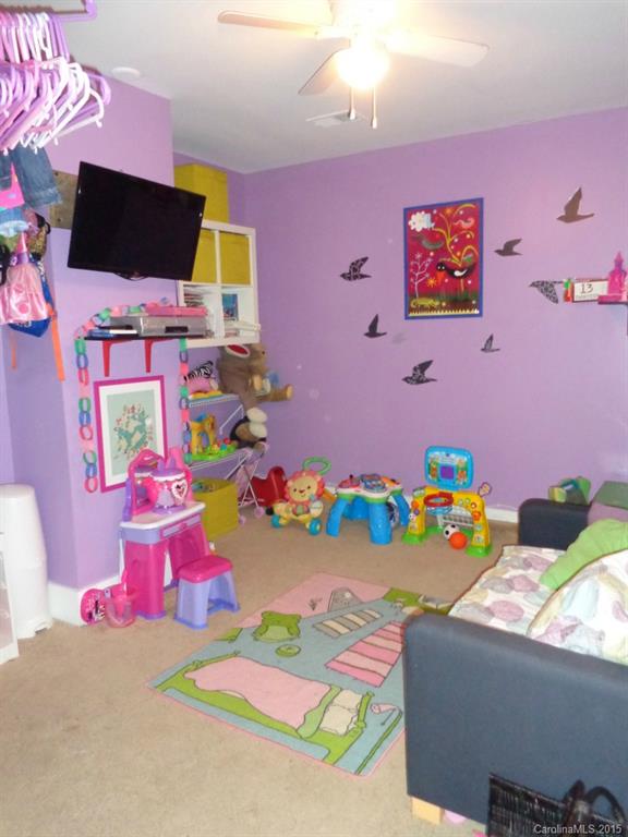 Rozumny Ridge - Residential