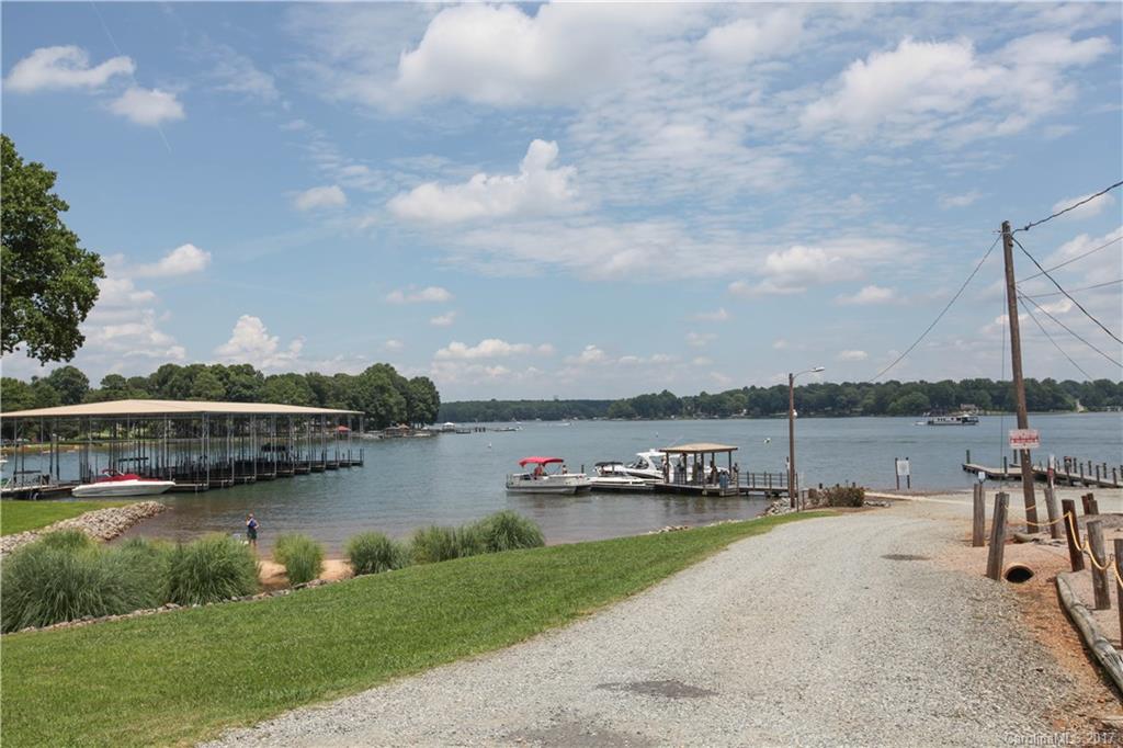 Commodore Peninsula - Residential