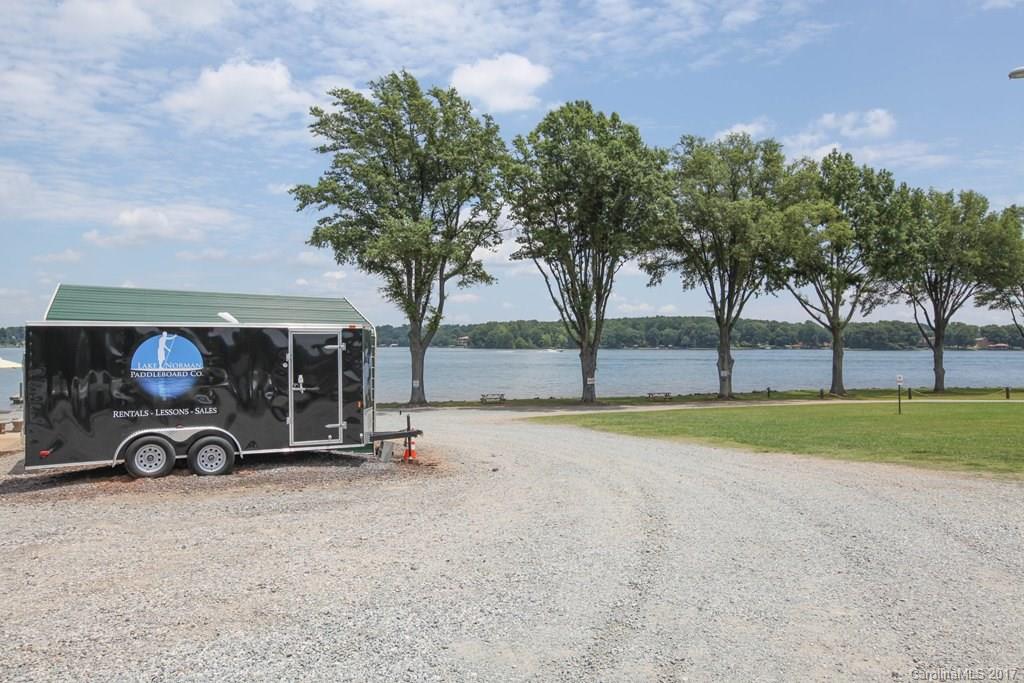 Commodore Peninsula - Residential