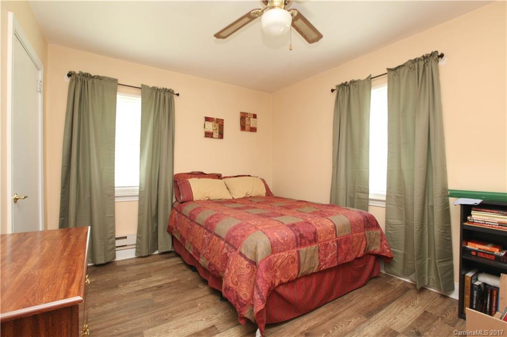 Commodore Peninsula - Residential