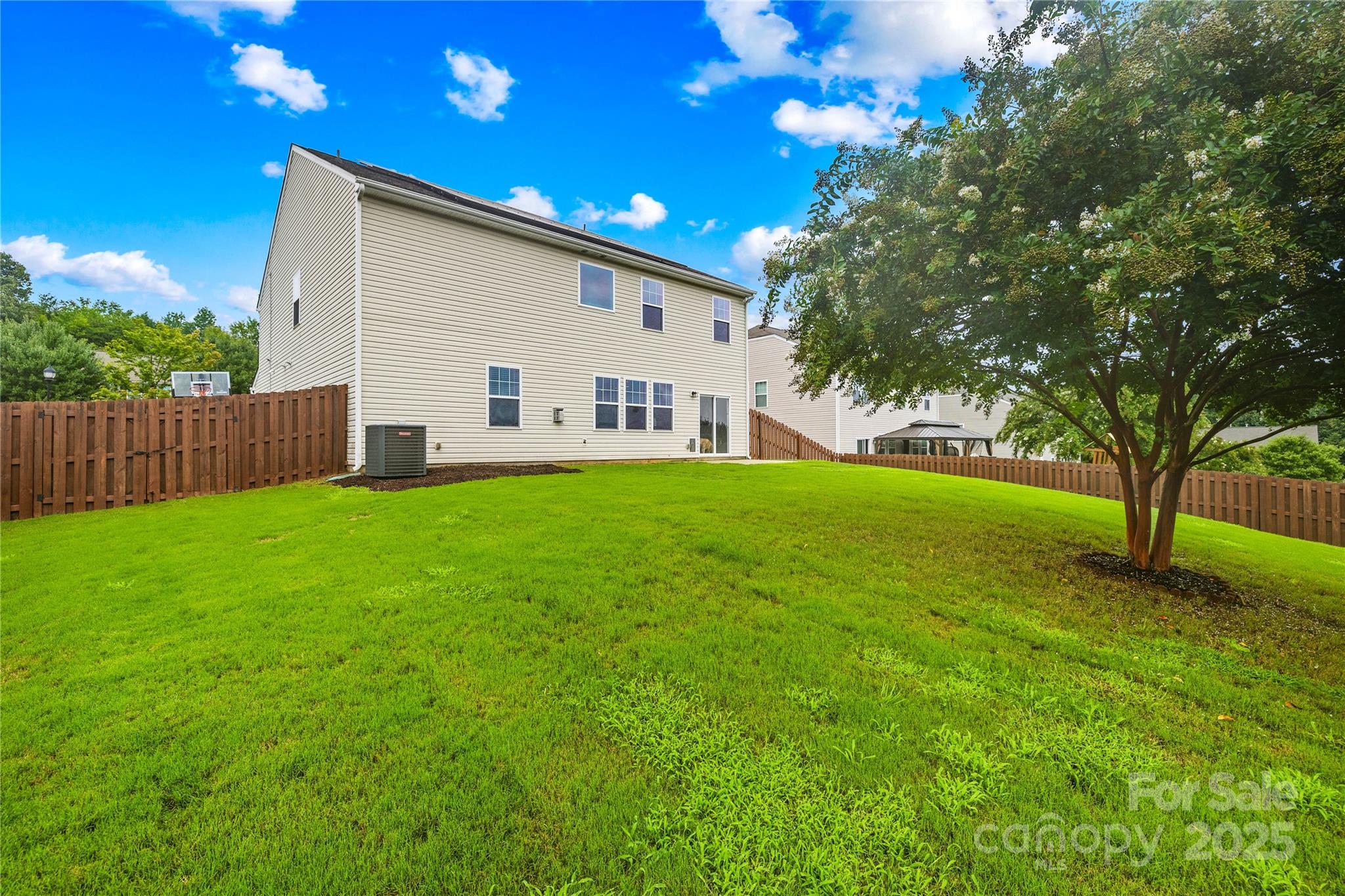 Almond Glen - Residential