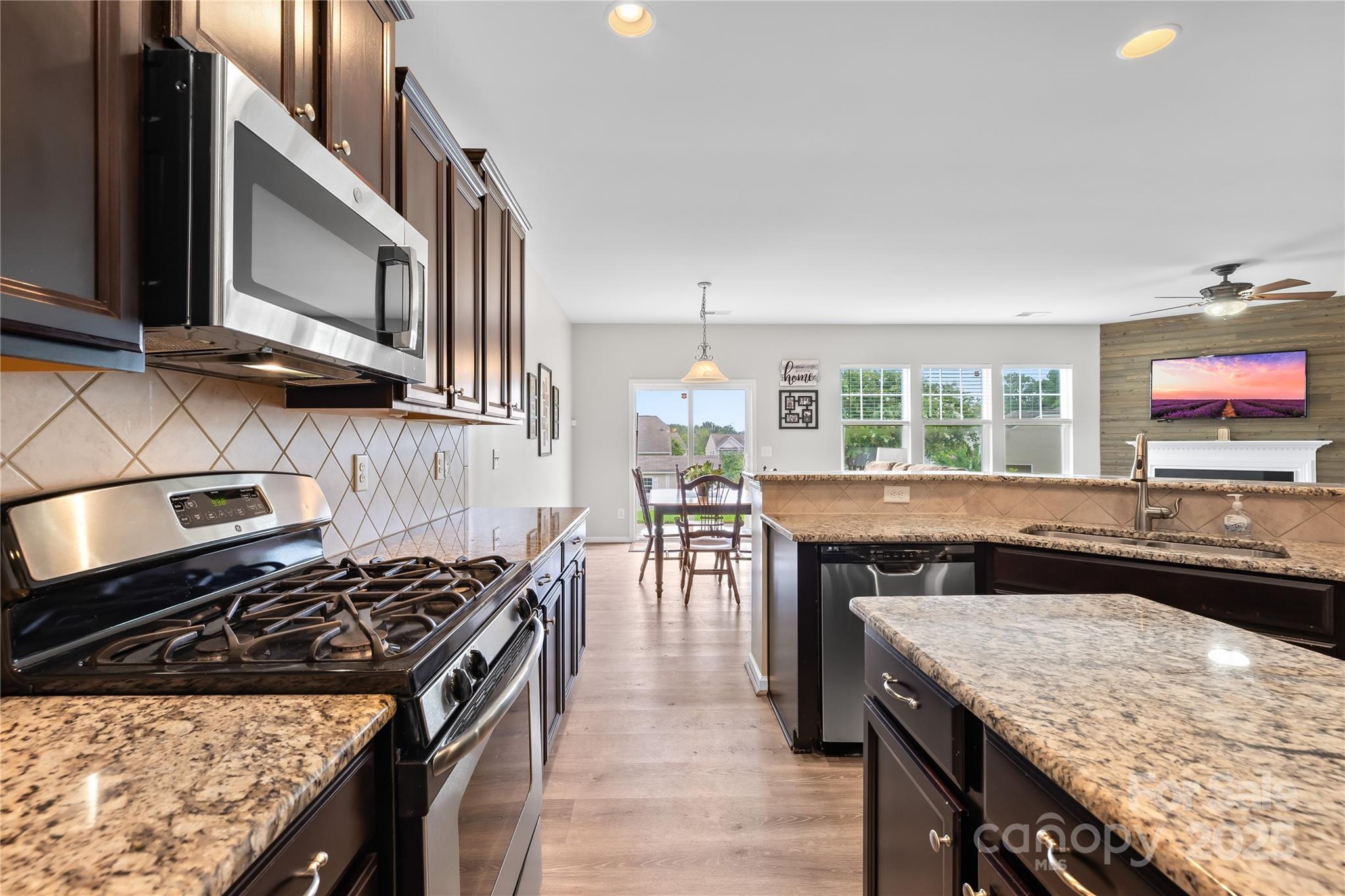 Almond Glen - Residential