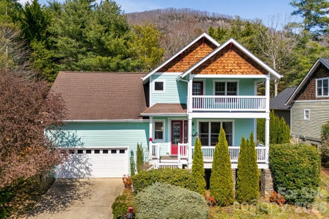 Photo of 7 Oakhaven Terrace, Asheville, NC 28803 (MLS # 4361271)