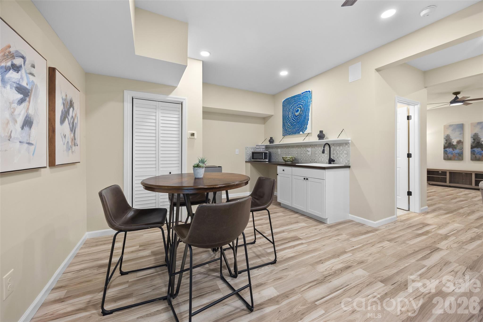 2209 Trading Ford Drive