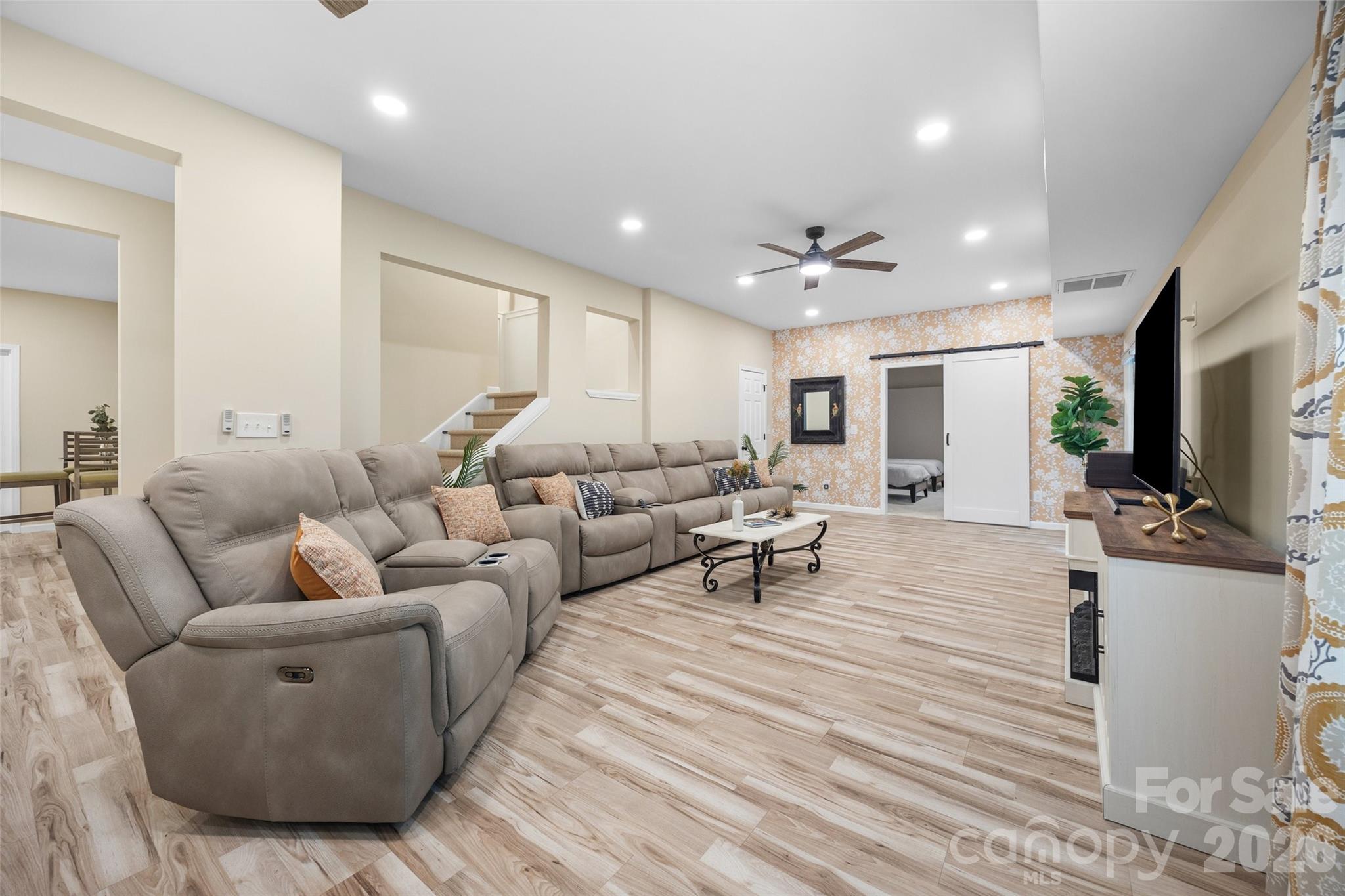 2209 Trading Ford Drive