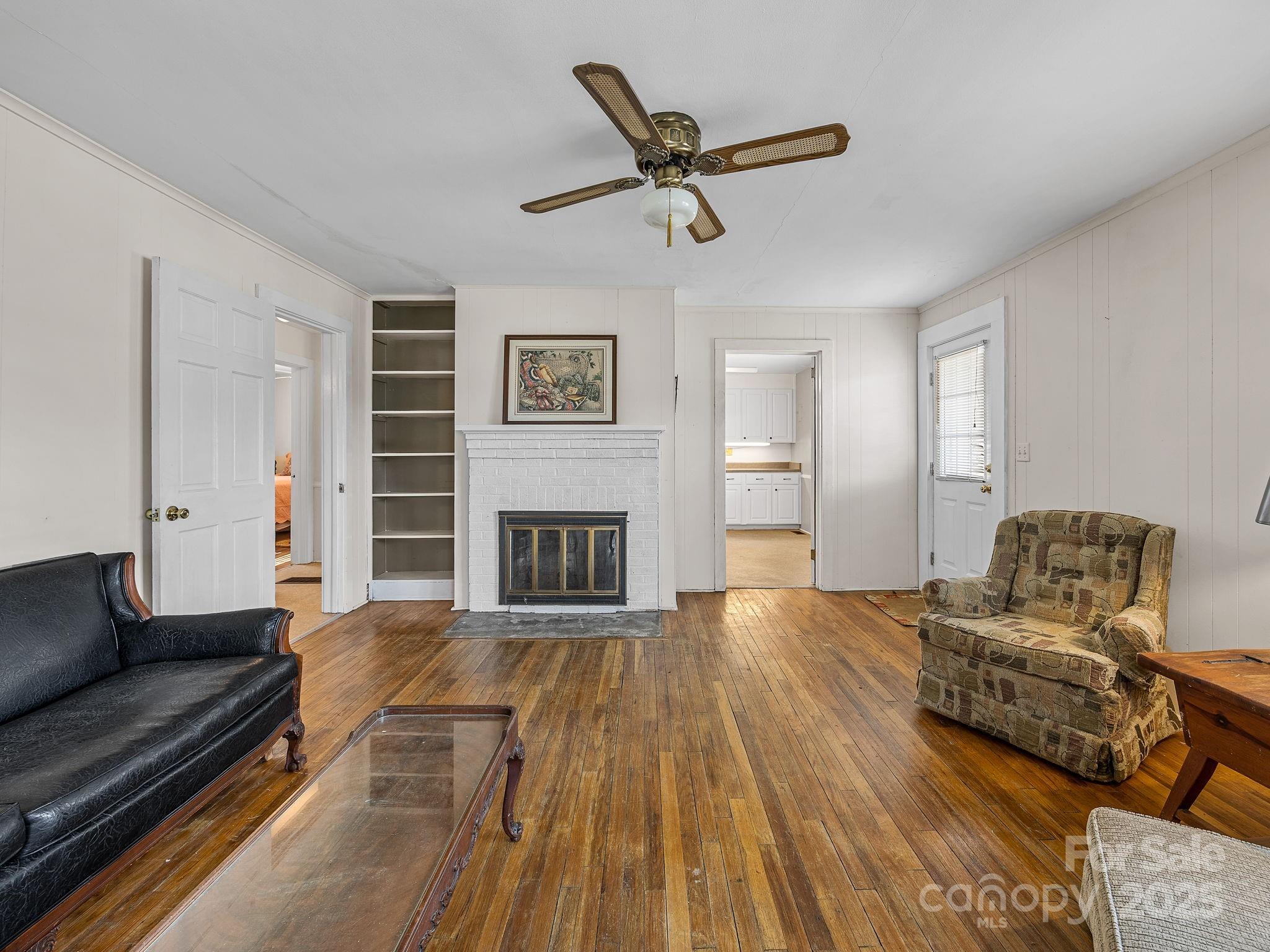 Lake Lanier - Residential