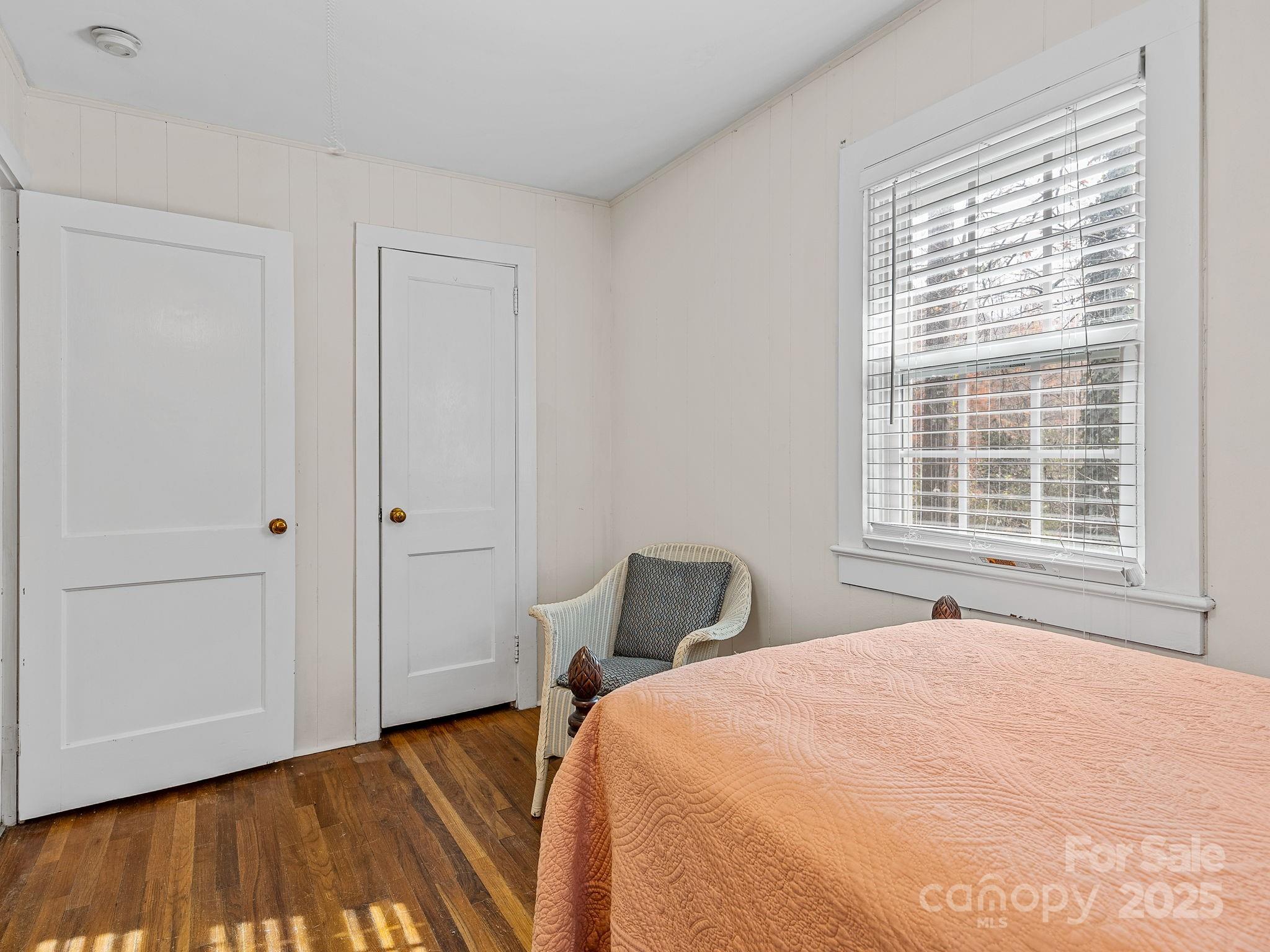 Lake Lanier - Residential