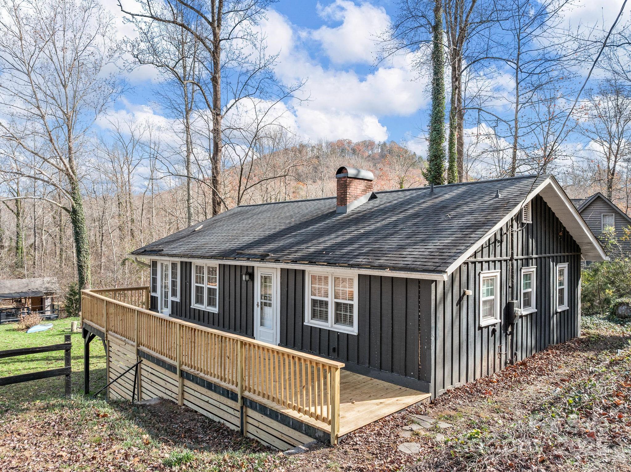 Lake Lanier - Residential