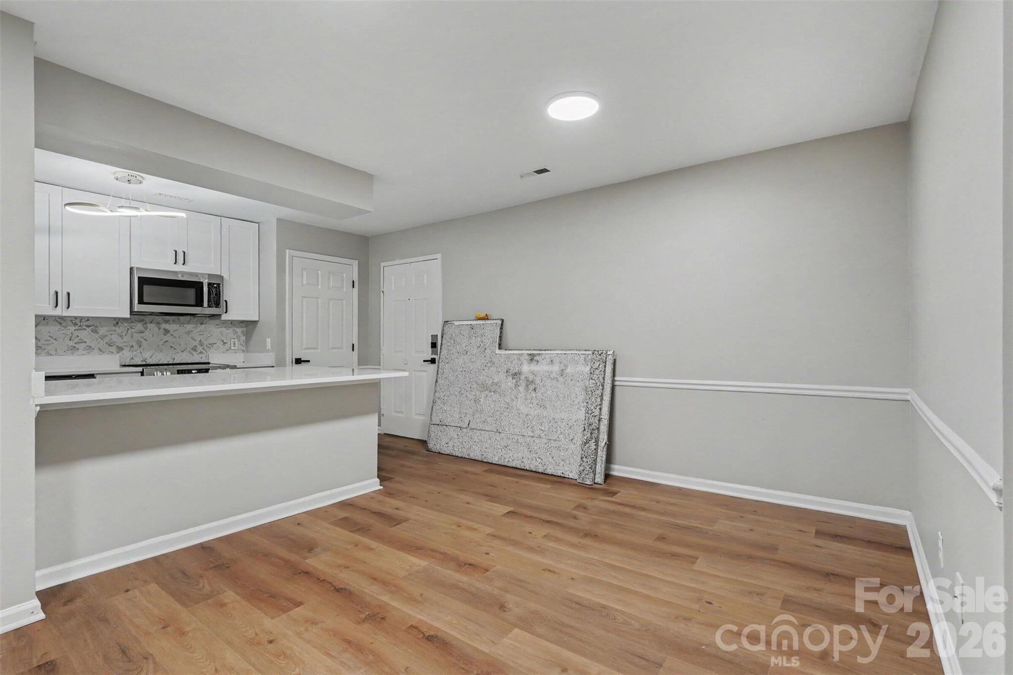 6260 Rosecroft Drive 6260