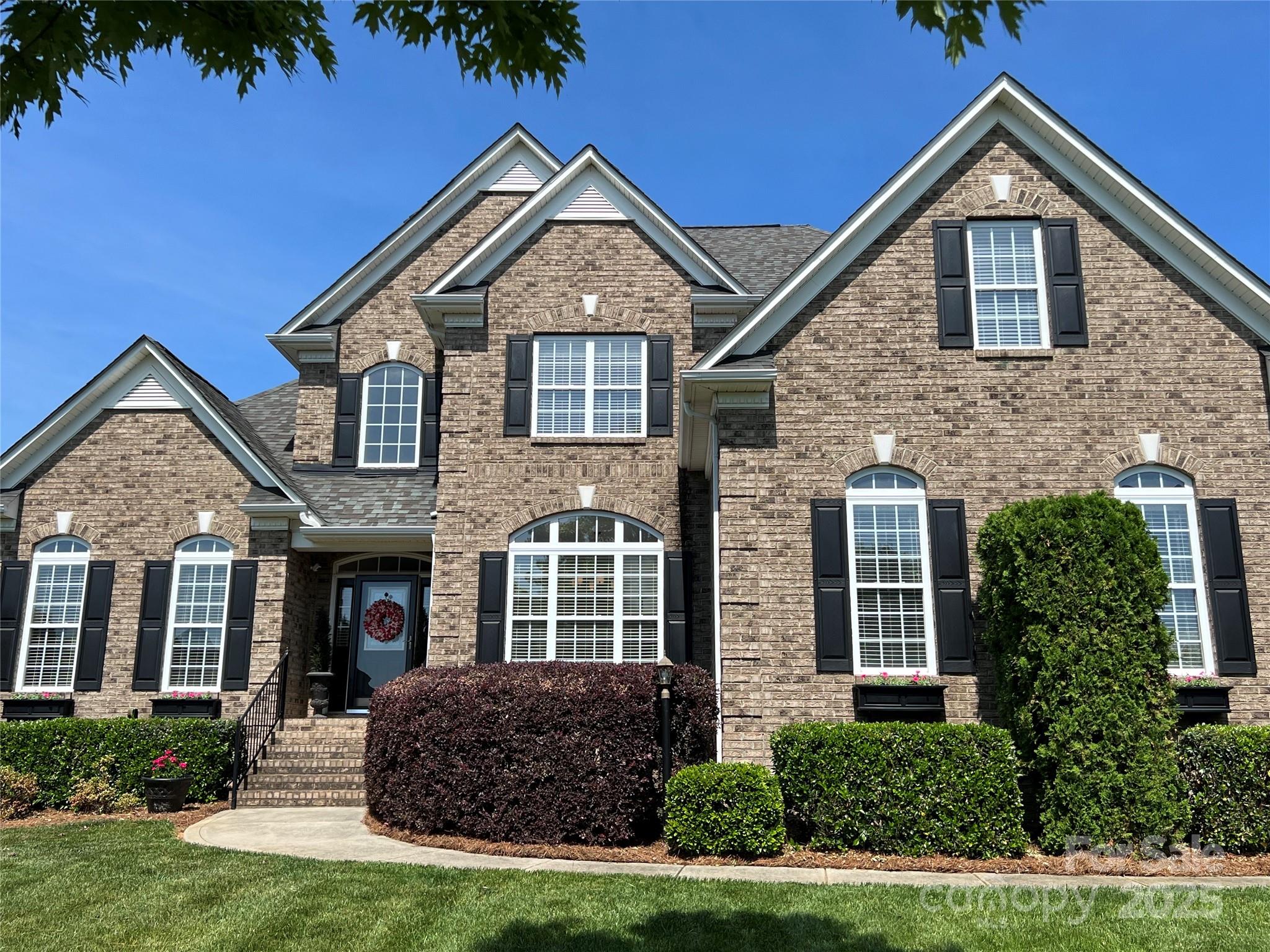 3000 J R Court