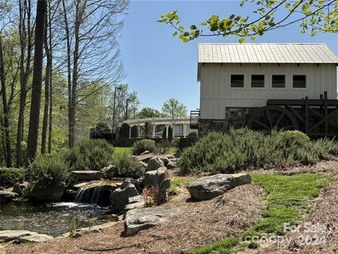 A home in Waxhaw