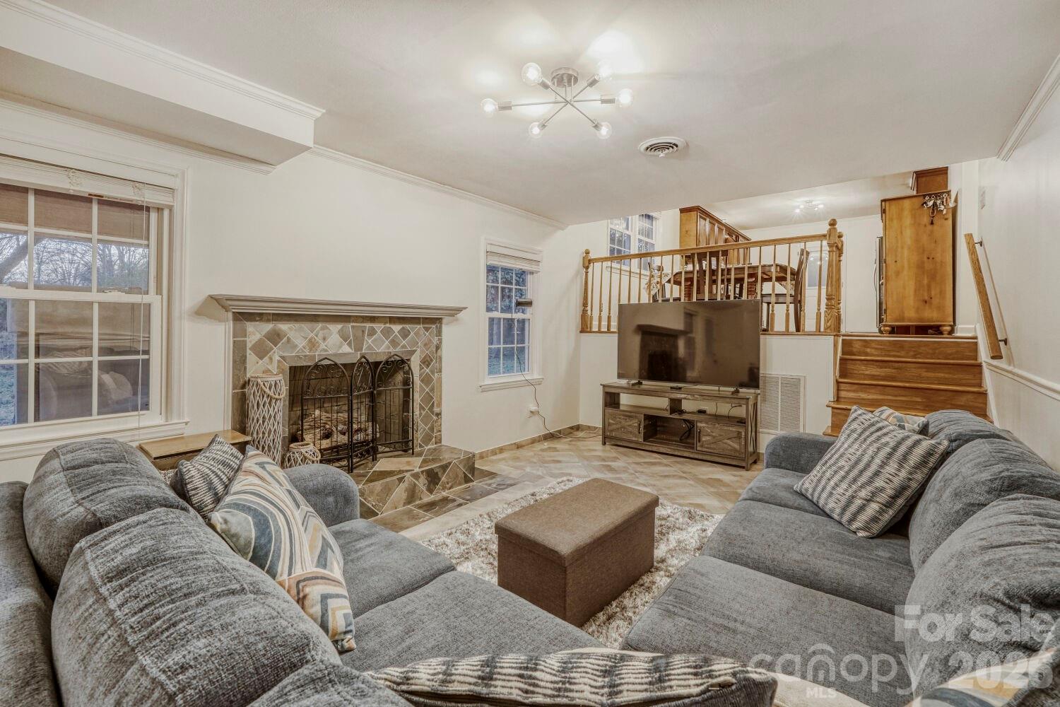 Castleton Gardens - Residential